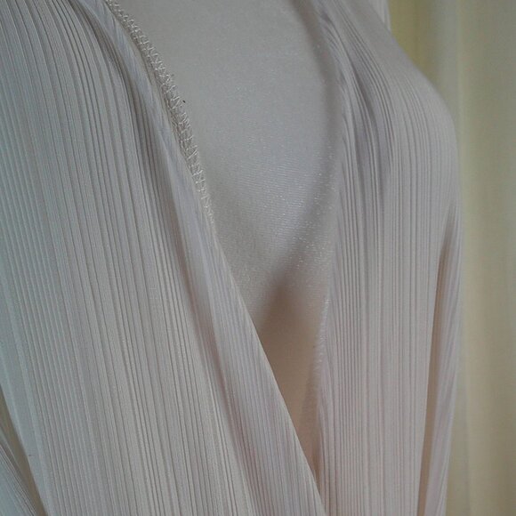 Ardene Plunging Pleated Bodysuit - Soft Beige, Size S - Picture 10 of 10